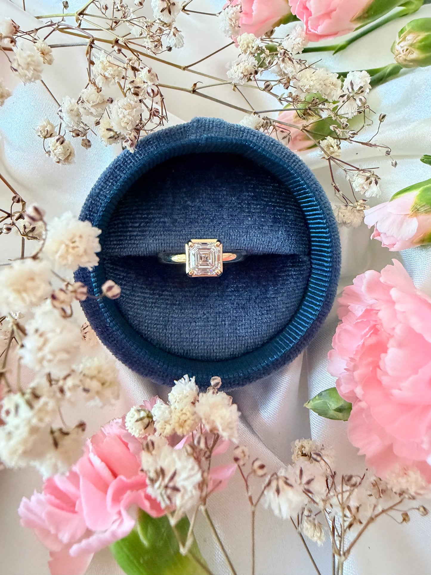 Vera Yellow Gold Ring